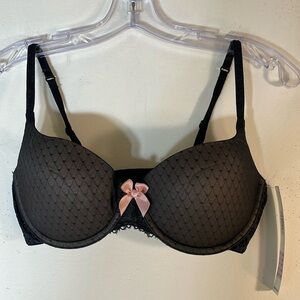 DKNY Push Up Padded Underwired Floral Lace Bra. 32D. NWT.